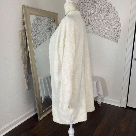 Chunky Fuzzy Ultra Soft Off White Cream Long Fluffy Cardigan M - Picture 4 of 6